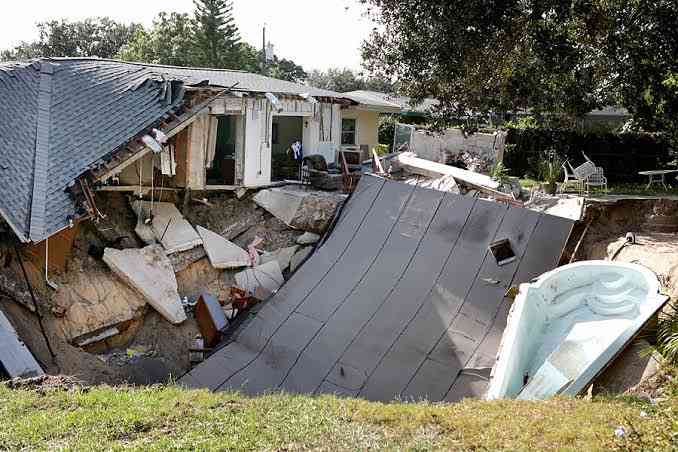 In 2013, Jeff Bush was sleeping in his bedroom when a large sinkhole opened up directly underneath his bed, swallowing his entire bedroom. His body was never recovered. | MirrorLog